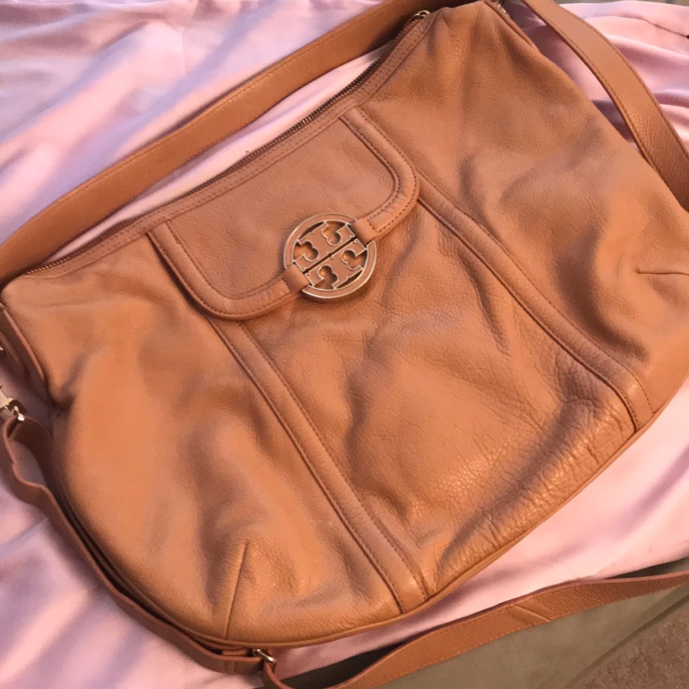 Tory Burch Amanda hobo crossbody leather handbag